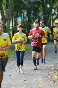 BIB: 044
                            <button type="button" onclick="openModal(5126050)" class="btn btn-primary btn-sm float-right btn-popup" data-toggle="modal" data-target=".modal-high-quality">
                        <i class="fas fa-shopping-cart"></i> Add to Cart
                    </button>
                                            <button type="button" onclick="isThisMe(5126050, true)" class="btn btn-success btn-sm float-right btn-popup btn-isme hidden" data-toggle="tooltip" data-placement="bottom" title="นี่คือรูปของคุณใช่ไหม คลิกที่นี่เพื่อเอาเข้าอัลบั้ม">
                        <i class="fas fa-plus"></i> Add to album
                    </button>
                    <button type="button" onclick="isThisMe(5126050, false)" class="btn btn-warning btn-sm float-right btn-popup btn-isnotme hidden">
                        <i class="fas fa-ban"></i> Remove from album
                    </button>
